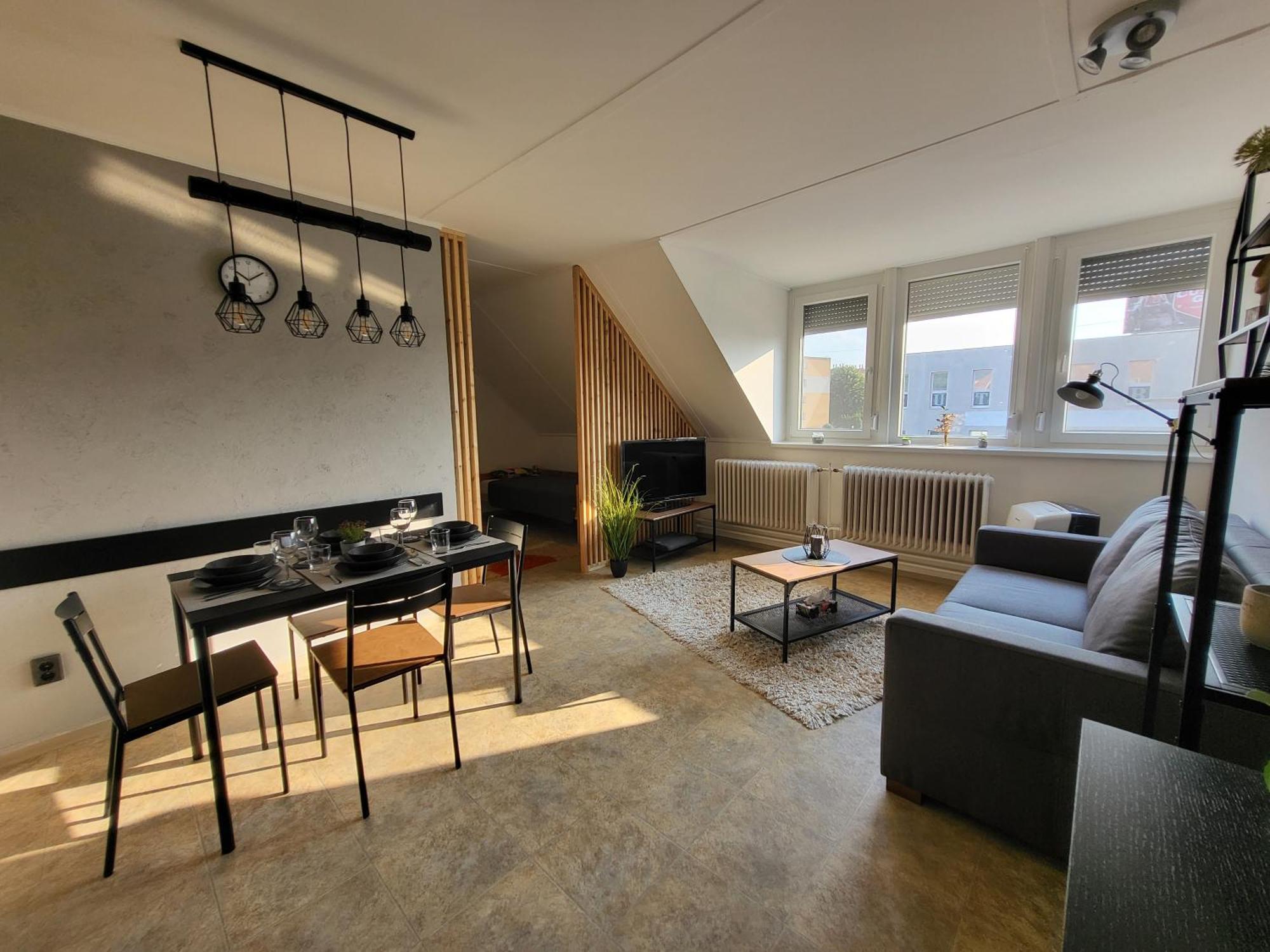 Bohemi Apartman Mosonmagyaróvár المظهر الخارجي الصورة